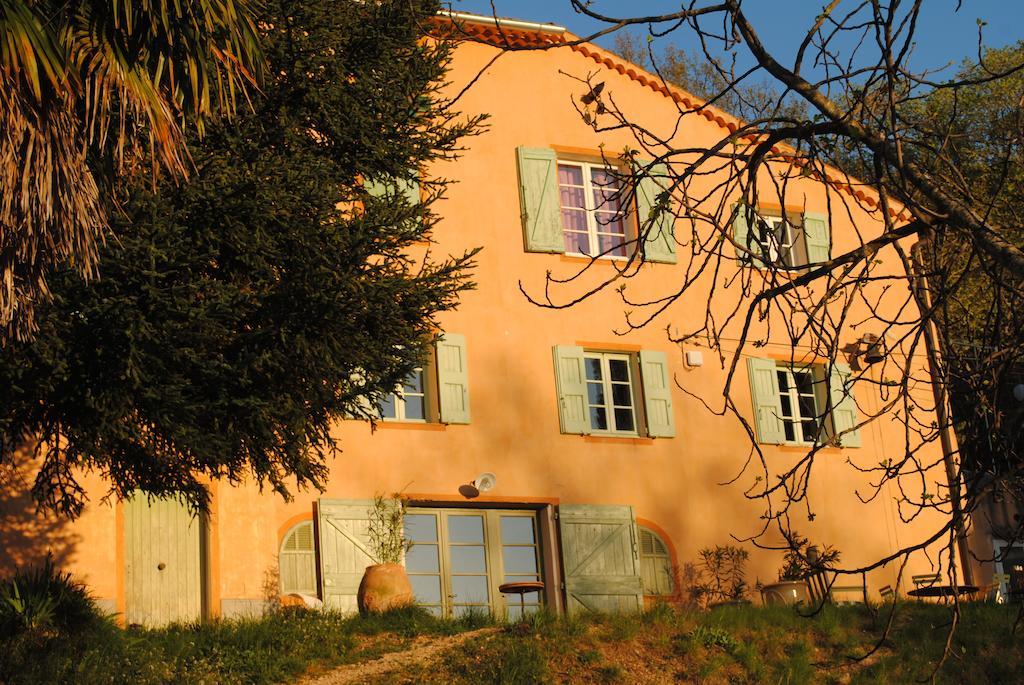 ホテル Domaine D'Angouire ムスティエ・サント・マリー エクステリア 写真